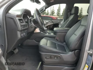 2023 Chevrolet Tahoe Z71 z VIN 1GNSKPKD9PR525616, wystawiony jako Copart lot #58828215 z przebiegiem 14 698 mil mil oraz Szkoda całkowita • Salvage title. Historia ofert i sprzedaży dostępna na DreamBid. Obrazek 7.