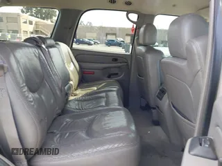 2004 Chevrolet Tahoe LS z VIN 1GNEC13T24R153092, wystawiony jako IAAI lot #42508196 z przebiegiem 175 580 mil mil oraz . Historia ofert i sprzedaży dostępna na DreamBid. Obrazek 8.