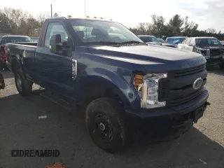 2019 Ford F-250 XL с VIN 1FTBF2B63KEE24685, выставлен на аукционе Copart как лот 41475665 с пробегом 24 040 миль миль и Списание • Salvage title. История ставок и продаж доступна на DreamBid. Изображение 4.