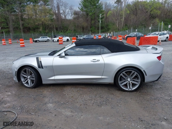 2016 Chevrolet Camaro 2SS with VIN 1G1FH3D77G0189051, listed as a IAAI auction lot 41958295 with 70,190 mi miles. Bid and sale history available at carsss.com. Image 14.