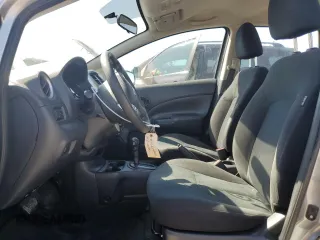 2015 Nissan Note SR with VIN 3N1CE2CP1FL376255, listed as a Copart auction lot 59234455 with 84,686 mi miles and Salvage title. Bid and sale history available at DreamBid. Image 7.