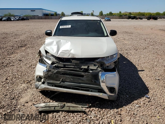 2018 Mitsubishi Outlander ES with VIN JA4AD2A36JZ021942, listed as a Copart auction lot 62025915 with 92,995 mi miles and Salvage title. Bid and sale history available at DreamBid. Image 5.
