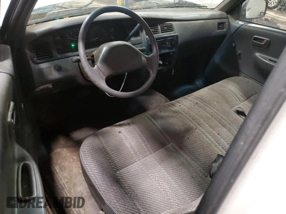 1993 Toyota T100 DX z VIN JT4VD10A0P0013396, wystawiony jako Copart lot #43002405 z przebiegiem 137 000 mil mil oraz Szkoda całkowita • Salvage title. Historia ofert i sprzedaży dostępna na DreamBid. Obrazek 8.