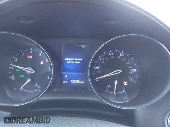 2018 Toyota C-HR XLE with VIN NMTKHMBX3JR059057, listed as a IAAI auction lot 41810801 with 124,246 mi miles. Bid and sale history available at carsss.com. Image 7.