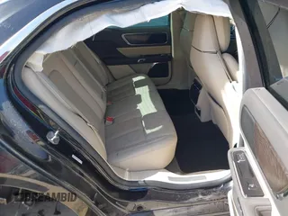 2019 Lincoln Continental Select z VIN 1LN6L9SKXK5614365, wystawiony jako IAAI lot #41723582 z przebiegiem 46 245 mil mil oraz . Historia ofert i sprzedaży dostępna na DreamBid. Obrazek 8.