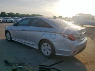 2012 Hyundai Sonata Hybrid z VIN KMHEC4A48CA030895, wystawiony jako Copart lot #59520505 z przebiegiem Nie podano mil oraz Czysty tytuł • Clean title. Historia ofert i sprzedaży dostępna na DreamBid. Obrazek 2.