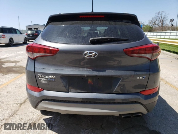 2017 Hyundai Tucson Sport z VIN KM8J33A20HU500835, wystawiony jako Copart lot #53342975 z przebiegiem 145 582 mil mil oraz Czysty tytuł • Clean title. Historia ofert i sprzedaży dostępna na DreamBid. Obrazek 6.