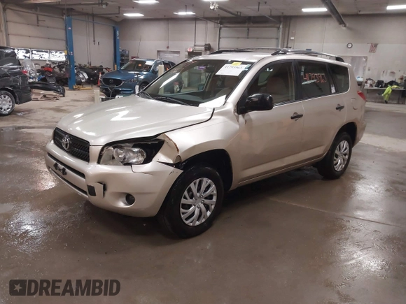 2008 Toyota RAV4 with VIN JTMZD33V286070452, listed as a IAAI auction lot 41793963 with 125,900 mi miles. Bid and sale history available at carsss.com. Image 17.