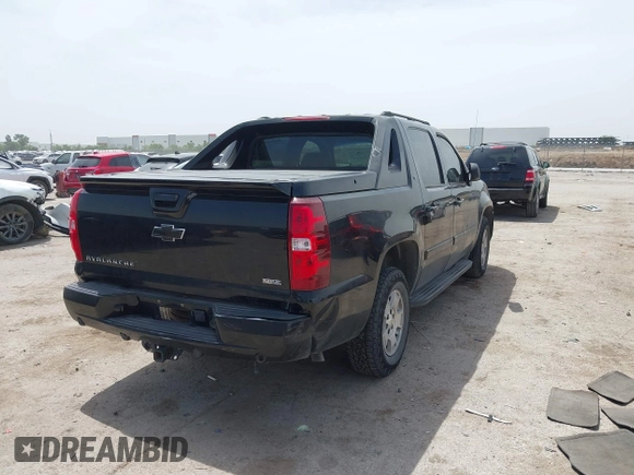 2007 Chevrolet Avalanche 3LT z VIN 3GNEC12017G152396, wystawiony jako IAAI lot #42261163 z przebiegiem Nie podano mil oraz . Historia ofert i sprzedaży dostępna na DreamBid. Obrazek 4.