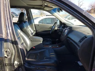 2004 Acura MDX Touring Pkg w/Navigation with VIN 2HNYD18804H525580, listed as a IAAI auction lot 41815839 with 281,295 mi miles. Bid and sale history available at carsss.com. Image 5.