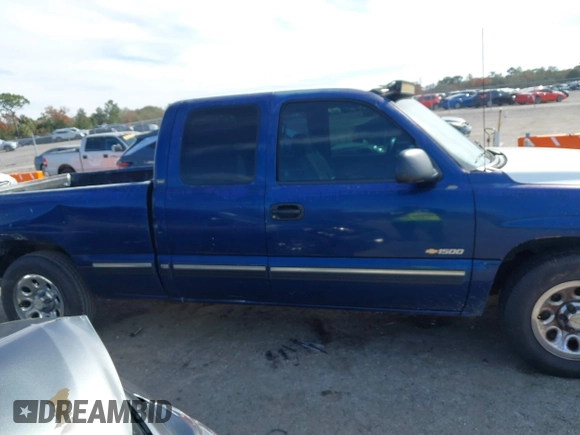 2000 Chevrolet Silverado 1500 with VIN 2GCEC19W3Y1137511, listed as a IAAI auction lot 41449575 with 309,743 mi miles and . Bid and sale history available at DreamBid. Image 13.