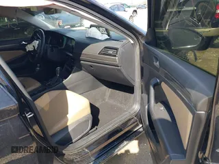 2019 Volkswagen Jetta SEL z VIN 3VWE57BU9KM064213, wystawiony jako IAAI lot #41916005 z przebiegiem 50 719 mil mil oraz . Historia ofert i sprzedaży dostępna na DreamBid. Obrazek 5.
