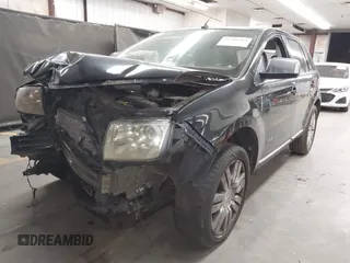 2008 Lincoln MKX with VIN 2LMDU68C08BJ30135, listed as a IAAI auction lot 42684343 with 159,520 mi miles and . Bid and sale history available at DreamBid. Image 2.