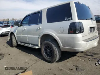2005 Lincoln Navigator Luxury with VIN 5LMFU28535LJ18925, listed as a Copart auction lot 45752225 with 155,419 mi miles and Salvage Title. Bid and sale history available at carsss.com. Image 2.