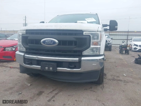 2020 Ford Super Duty F-250 SRW XL with VIN 1FT7W2B66LEE74858, listed as a IAAI auction lot 41453320 with 152,935 mi miles. Bid and sale history available at carsss.com. Image 6.