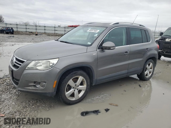 2010 Volkswagen Tiguan Wolfsburg Edition с VIN WVGAV7AX9AW520377, выставлен на аукционе Copart как лот 46697465 с пробегом 117 865 миль миль и Списание • Salvage title. История ставок и продаж доступна на DreamBid. Изображение 1.