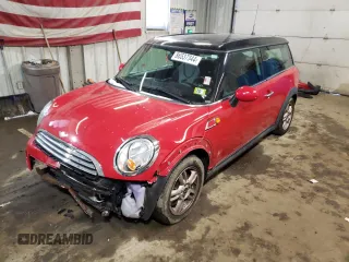 2012 MINI Clubman z VIN WMWZF3C52CT190396, wystawiony jako Copart lot #86537344 z przebiegiem 108 971 mil mil oraz Szkoda całkowita • Salvage title. Historia ofert i sprzedaży dostępna na DreamBid. Obrazek 1.