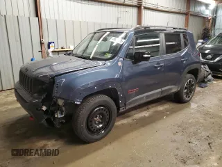 2023 Jeep Renegade Trailhawk z VIN ZACNJDC12PPP20500, wystawiony jako Copart lot #46687875 z przebiegiem 50 607 mil mil oraz Szkoda całkowita • Salvage title. Historia ofert i sprzedaży dostępna na DreamBid. Obrazek 1.