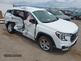 2024 GMC Terrain SLE with VIN 3GKALTEG9RL372217, listed as a IAAI auction lot 42140004 with 18,262 mi miles and . Bid and sale history available at carsss.com. Image 1.