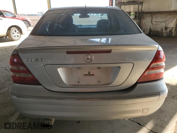 2006 Mercedes-Benz C 230 Sport z VIN WDBRF56H66F730712, wystawiony jako Copart lot #70977294 z przebiegiem 161 276 mil mil oraz Szkoda całkowita • Salvage title. Historia ofert i sprzedaży dostępna na DreamBid. Obrazek 6.