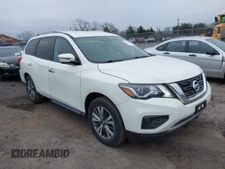 2020 Nissan Pathfinder SL with VIN 5N1DR2CN8LC601472, listed as a IAAI auction lot 41474477 with 93,772 mi miles. Bid and sale history available at carsss.com. Image 1.