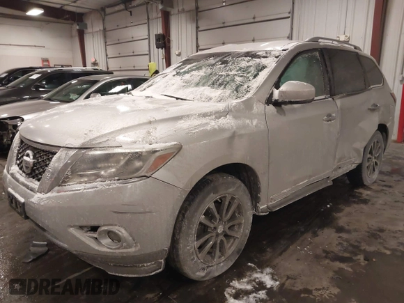 2013 Nissan Pathfinder SL z VIN 5N1AR2MM8DC663920, wystawiony jako IAAI lot #41586209 z przebiegiem 210 000 mil mil oraz . Historia ofert i sprzedaży dostępna na DreamBid. Obrazek 2.