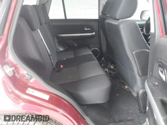 2007 Suzuki Grand Vitara XSport with VIN JS3TD944474202072, listed as a IAAI auction lot 42544165 with 98,793 mi miles and . Bid and sale history available at DreamBid. Image 8.