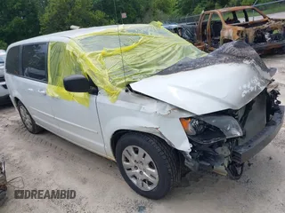 2017 Dodge Grand Caravan SE Plus z VIN 2C4RDGBG5HR780562, wystawiony jako IAAI lot #42066371 z przebiegiem Nie podano mil oraz . Historia ofert i sprzedaży dostępna na DreamBid. Obrazek 1.