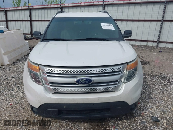 2013 Ford Explorer XLT with VIN 1FM5K7D95DGA16558, listed as a IAAI auction lot 42078683 with 171,538 mi miles and . Bid and sale history available at carsss.com. Image 12.