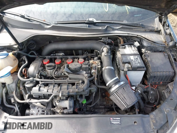 2010 Volkswagen GTI with VIN WVWGD7AJ8AW110814, listed as a IAAI auction lot 41916110 with 173,029 mi miles and . Bid and sale history available at DreamBid. Image 10.