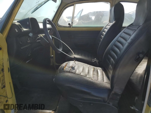 1973 Volkswagen Beetle with VIN 1332483793, listed as a Copart auction lot 62623685 with 30,432 mi miles and Clean title. Bid and sale history available at DreamBid. Image 7.