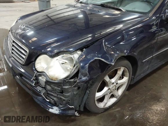2007 Mercedes-Benz C 230 Sport с VIN WDBRF52H97F930409, выставлен на аукционе IAAI как лот 42504108 с пробегом 124 944 миль миль и . История ставок и продаж доступна на DreamBid. Изображение 6.