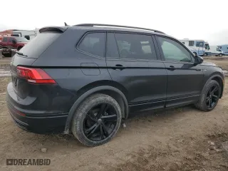 2023 Volkswagen Tiguan SE R-Line Black with VIN 3VVCB7AX8PM016614, listed as a Copart auction lot 43944695 with 39,378 mi miles and Salvage Title. Bid and sale history available at carsss.com. Image 3.
