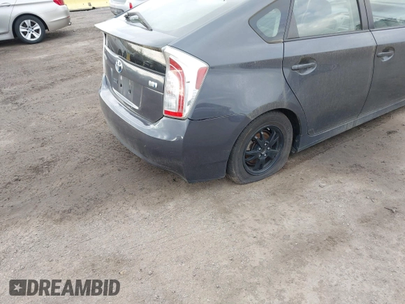 2013 Toyota Prius One with VIN JTDKN3DU9D5659549, listed as a IAAI auction lot 42088069 with 370,962 mi miles and . Bid and sale history available at DreamBid. Image 17.