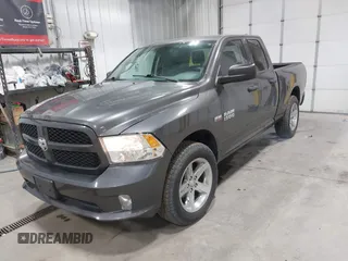 2014 Ram 1500 Tradesman z VIN 1C6RR7FT3ES214670, wystawiony jako IAAI lot #42517415 z przebiegiem 214 314 mil mil oraz . Historia ofert i sprzedaży dostępna na DreamBid. Obrazek 17.