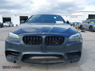 2013 BMW M5 with VIN WBSFV9C59DD096774, listed as a IAAI auction lot 41608286 with 82,601 mi miles. Bid and sale history available at carsss.com. Image 12.