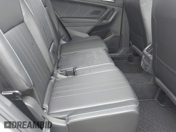2022 Volkswagen Tiguan SE z VIN 3VV2B7AX8NM109450, wystawiony jako IAAI lot #42248707 z przebiegiem 18 603 mil mil oraz . Historia ofert i sprzedaży dostępna na DreamBid. Obrazek 8.
