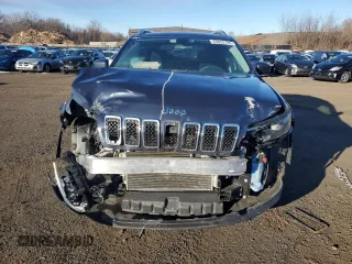 2020 Jeep Cherokee Latitude with VIN 1C4PJMCB2LD550684, listed as a Copart auction lot 43625725 with 60,417 mi miles and Salvage Title. Bid and sale history available at carsss.com. Image 5.