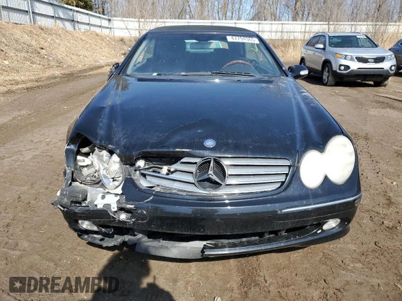 2004 Mercedes-Benz CLK 320 z VIN WDBTK65G84T026722, wystawiony jako Copart lot #47794365 z przebiegiem 115 359 mil mil oraz Tytuł czysty. Historia ofert i sprzedaży dostępna na DreamBid. Obrazek 5.
