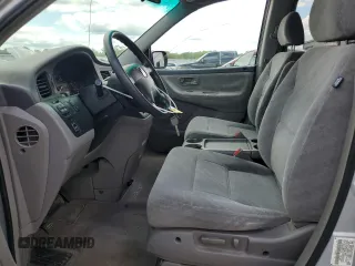 2003 Honda Odyssey EX z VIN 5FNRL186X3B075761, wystawiony jako Copart lot #58289815 z przebiegiem 137 763 mil mil oraz Szkoda całkowita • Salvage title. Historia ofert i sprzedaży dostępna na DreamBid. Obrazek 7.