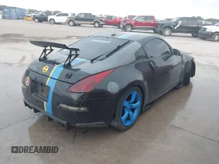 2008 Nissan 350Z Grand Touring with VIN JN1BZ34E88M752056, listed as a IAAI auction lot 42088374 with Not Provided miles. Bid and sale history available at carsss.com. Image 4.