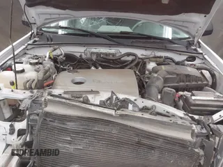 2011 Ford Escape Hybrid с VIN 1FMCU5K36BKC53834, выставлен на аукционе IAAI как лот 42255622 с пробегом 90 271 миль миль и . История ставок и продаж доступна на DreamBid. Изображение 10.