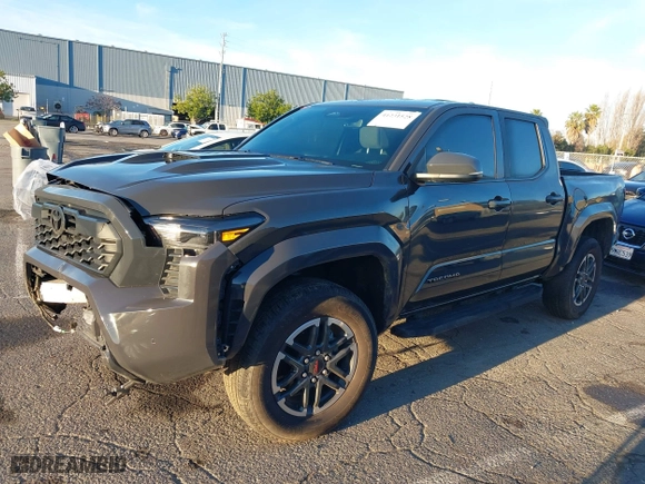 2024 Toyota Tacoma 4WD SR5 with VIN 3TMLB5JN3RM046513, listed as a IAAI auction lot 41231528 with 7,091 mi miles. Bid and sale history available at carsss.com. Image 17.