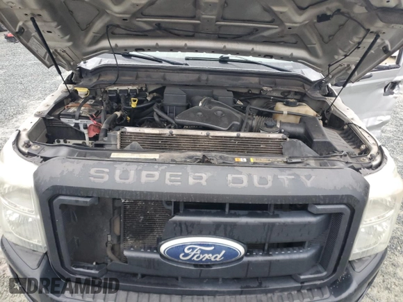 2011 Ford F-250 XL z VIN 1FT7X2A69BEB26338, wystawiony jako Copart lot #72724884 z przebiegiem 351 393 mil mil oraz Szkoda całkowita • Salvage title. Historia ofert i sprzedaży dostępna na DreamBid. Obrazek 12.