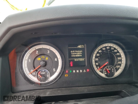 2015 Ram 2500 Tradesman with VIN 3C6UR5CL3FG558236, listed as a Copart auction lot 49084835 with 304,726 mi miles and Clean Title. Bid and sale history available at carsss.com. Image 9.