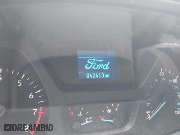 2019 Ford Transit z VIN 1FTYR1YM7KKB20309, wystawiony jako IAAI lot #42604821 z przebiegiem 42 413 mil mil oraz . Historia ofert i sprzedaży dostępna na DreamBid. Obrazek 7.