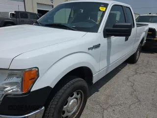 2014 Ford F-150 XL with VIN 1FTEX1EM0EFA60786, listed as a IAAI auction lot 42581419 with 236,847 mi miles and . Bid and sale history available at DreamBid. Image 20.