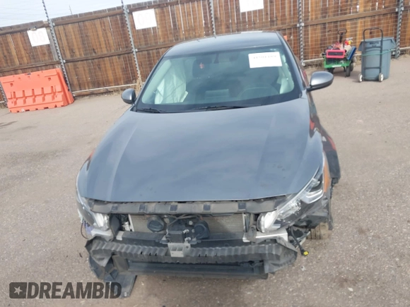 2020 Nissan Altima S with VIN 1N4BL4BVXLC226197, listed as a IAAI auction lot 41501189 with 77,611 mi miles and . Bid and sale history available at DreamBid. Image 11.