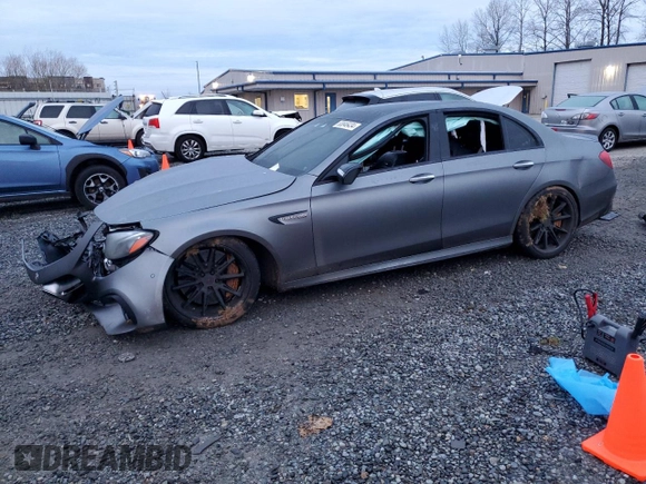 2018 Mercedes-Benz E-Class AMG E 63 S with VIN WDDZF8KB9JA452520, listed as a Copart auction lot 83846434 with 0 mi miles and Salvage Title. Bid and sale history available at carsss.com. Image 1.