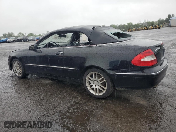 2008 Mercedes-Benz CLK 350 z VIN WDBTK56G08F234249, wystawiony jako Copart lot #60442525 z przebiegiem 121 204 mil mil oraz Szkoda całkowita • Salvage title. Historia ofert i sprzedaży dostępna na DreamBid. Obrazek 2.